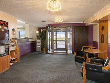 Super 8 By Wyndham Windsor/Madison North Otel İç mekan fotoğraf